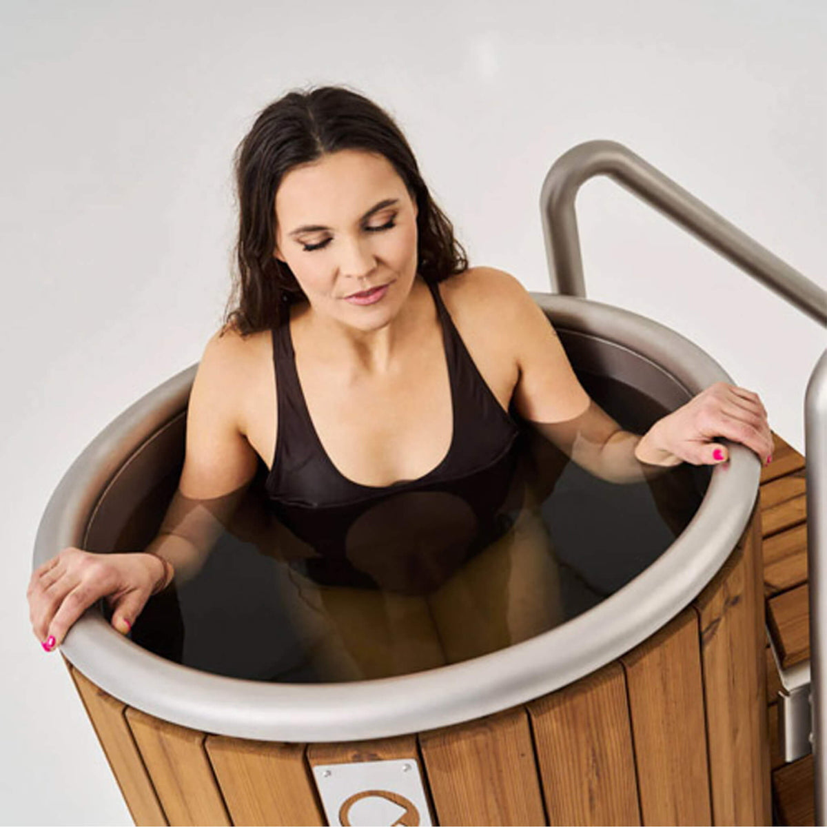 Icetubs IceBarrel Thermowood Cold and Hot Plunge Tub